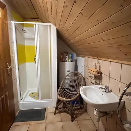 펜션 Na Majeri Nizne